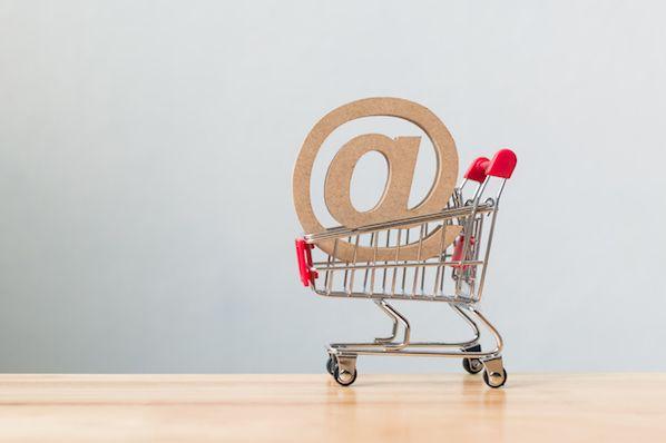 ¿Por qué comprar listas de correo electrónico es siempre una mala idea (y cómo construir la suya de forma gratuita)?
 – Veeme Media Marketing